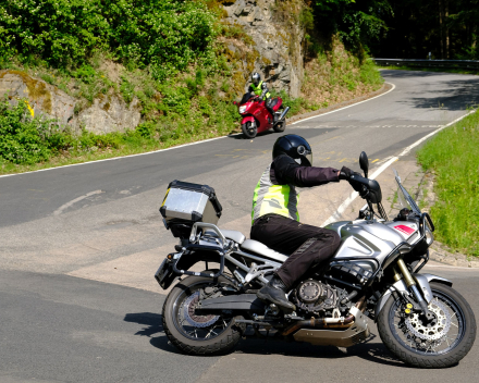 Bochten met de motor